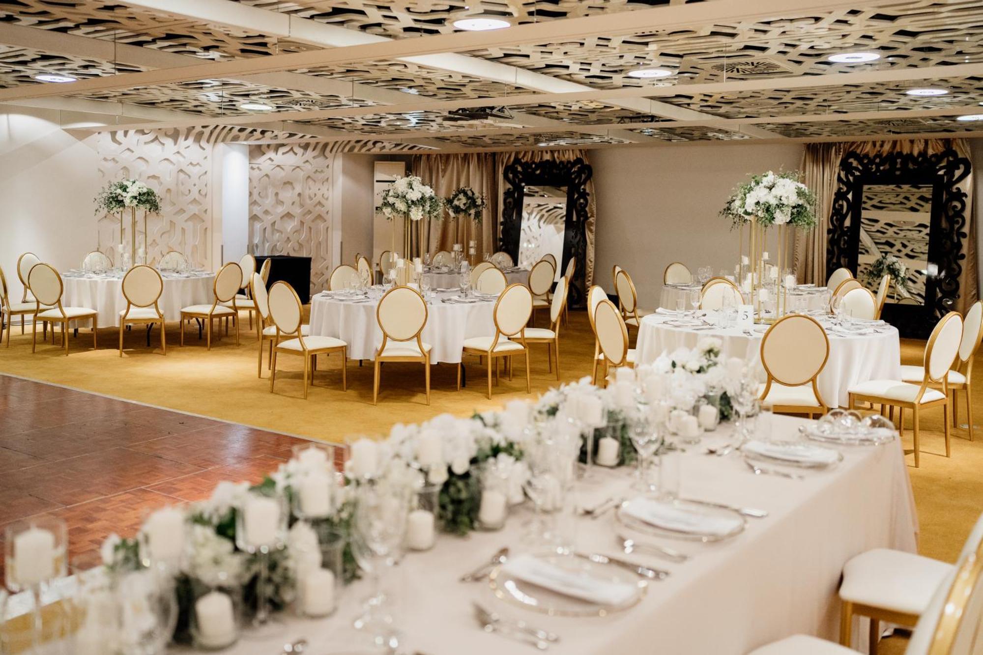 Falkensteiner Hotel Belgrade Superior Bagian luar foto