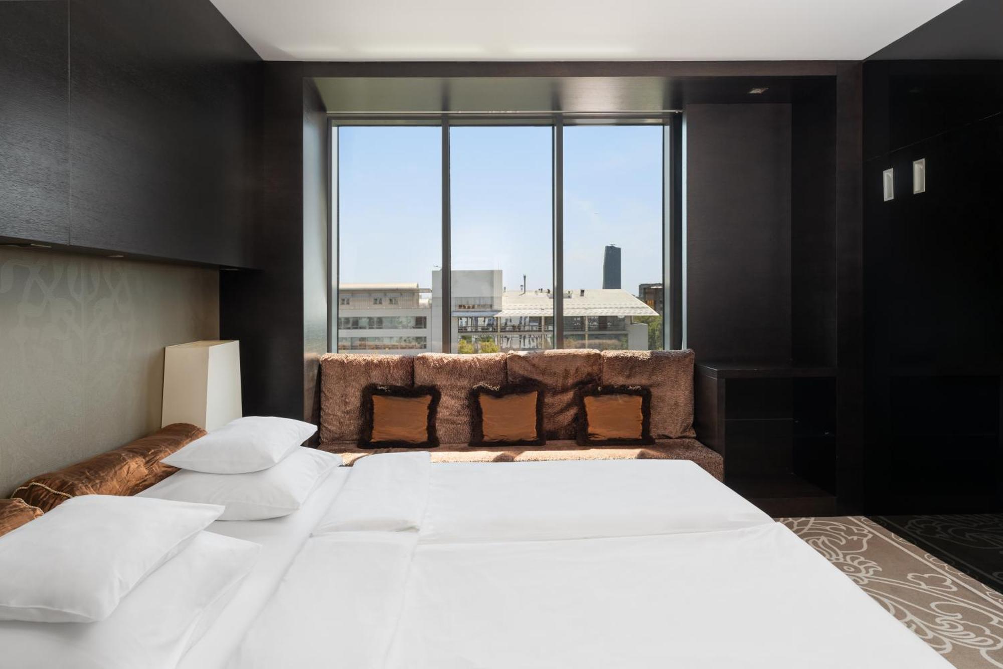 Falkensteiner Hotel Belgrade Superior Bagian luar foto
