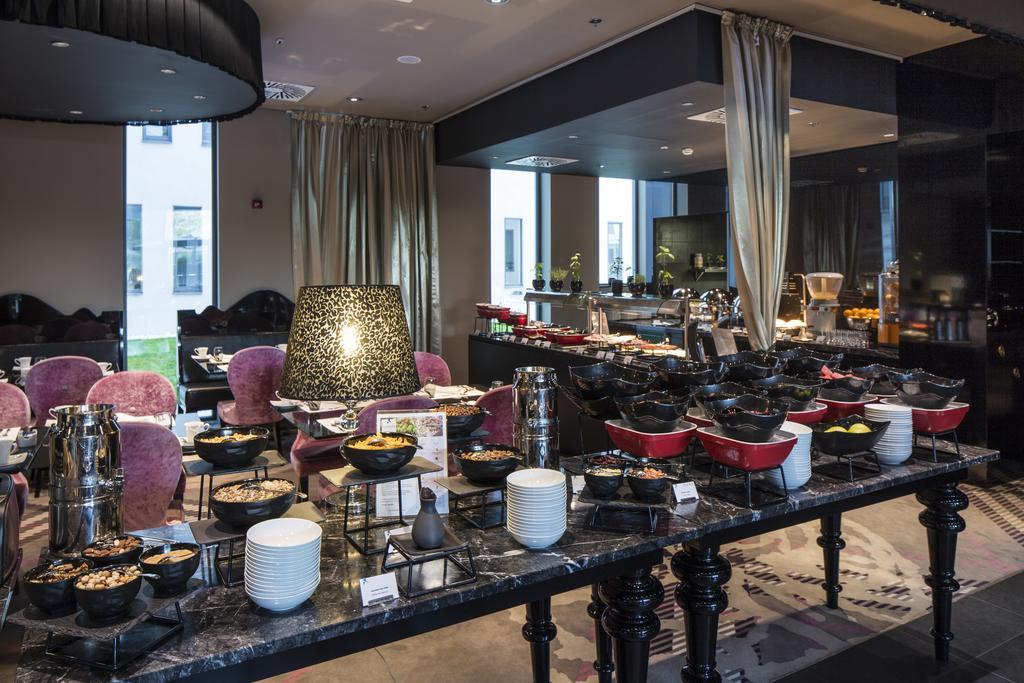 Falkensteiner Hotel Belgrade Superior Bagian luar foto